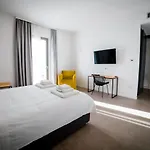Baglio Custera Hotel 3*