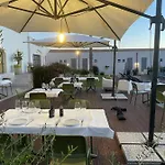 Hotel Baglio Custera 3*
