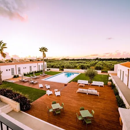 Hotel Baglio Custera