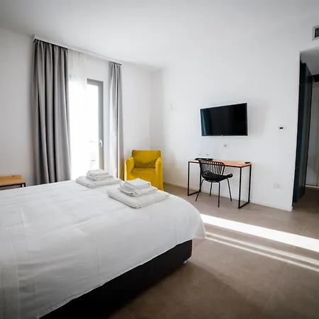 Baglio Custera Hotel 3*