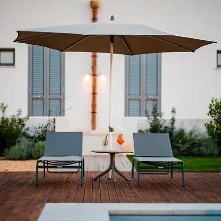 Baglio Custera Hotel 3*