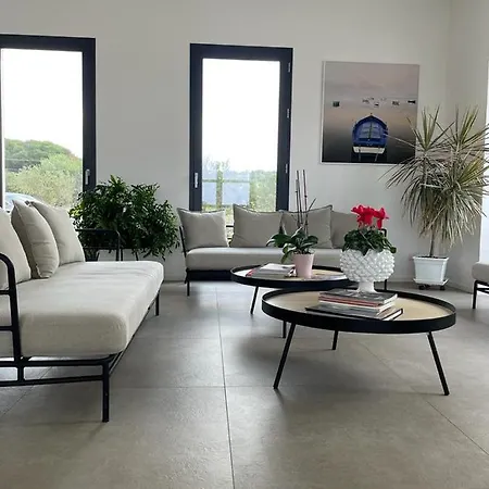 ホテル Baglio Custera 3*