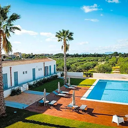 Baglio Custera Hotel 3*