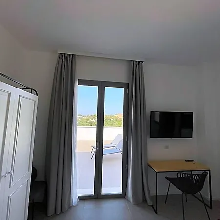 Hotel Baglio Custera 3*