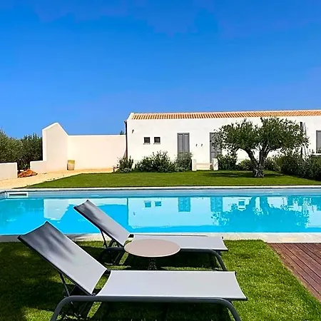 Baglio Custera 3*