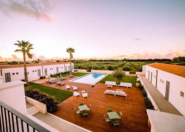 Hotel Baglio Custera