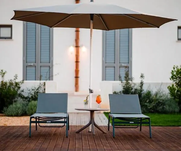 Baglio Custera Hotel 3*